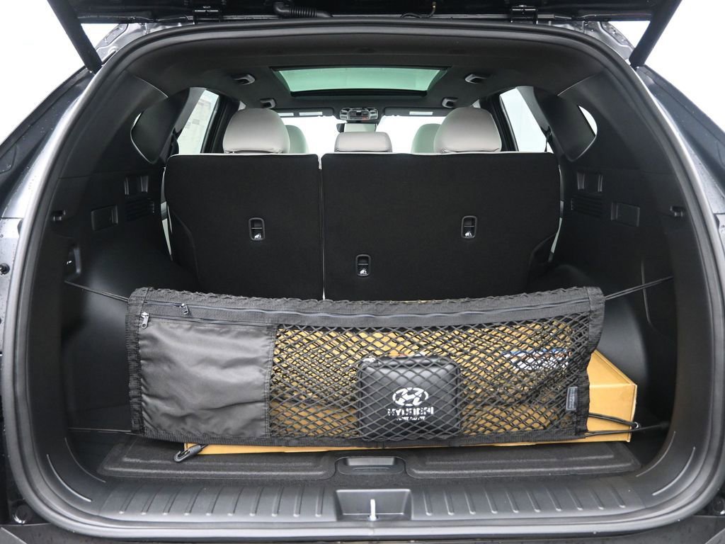 New 2026 Hyundai Tucson Limited image 30