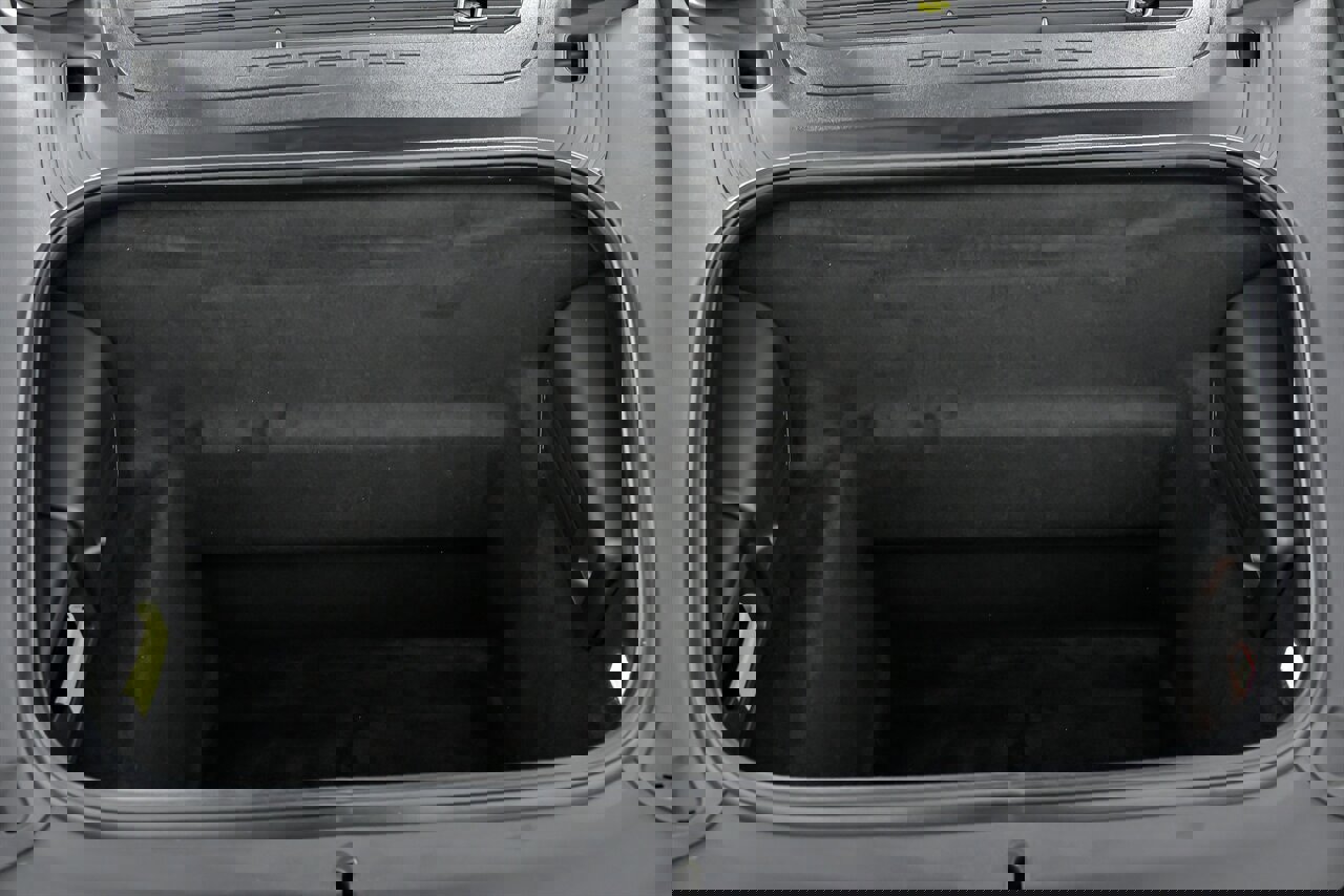 Used 2017 Porsche 911 Turbo image 16