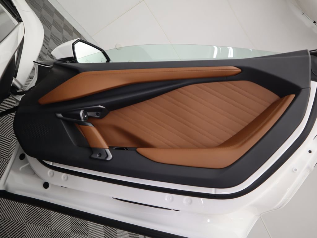 Used 2024 Lamborghini Revuelto image 24