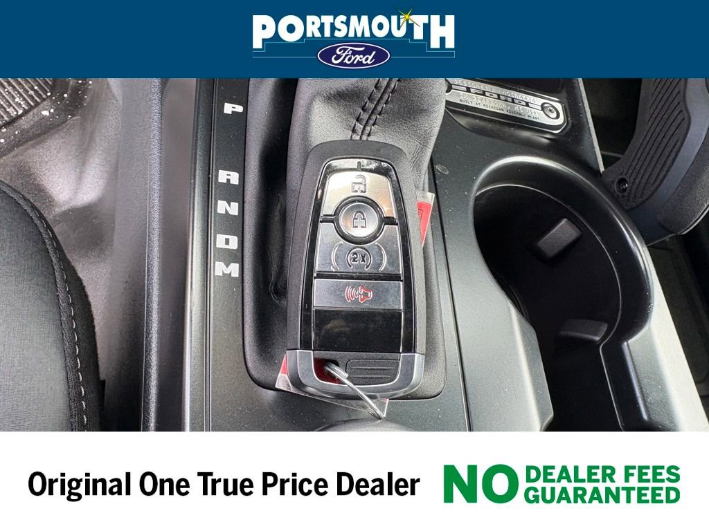 New 2025 Ford Bronco Badlands image 12