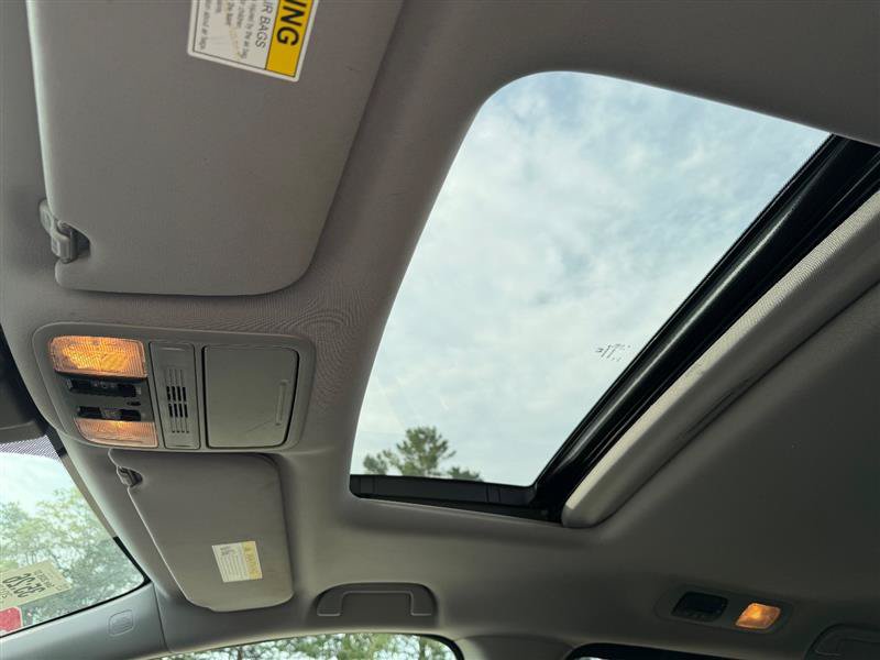 Used 2018 Honda Odyssey EX-L image 16