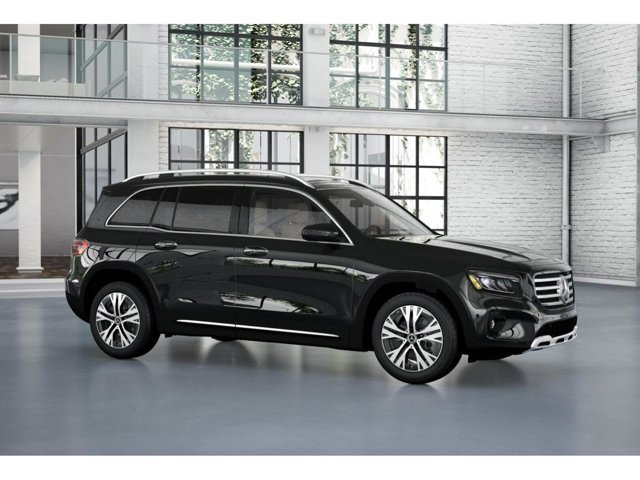 Used 2026 Mercedes-Benz GLB 250 4MATIC image 13