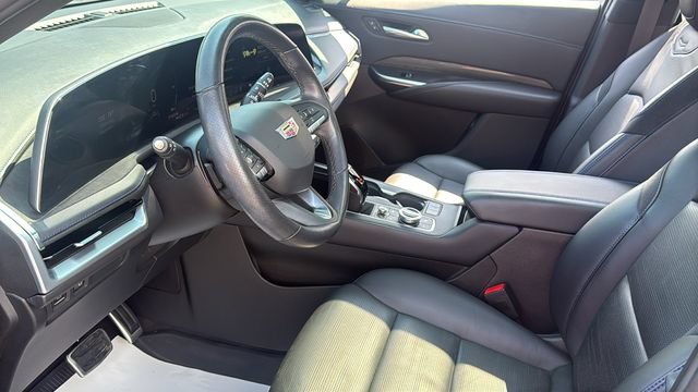 Used 2024 Cadillac XT4 Sport AWD/4WD image 28