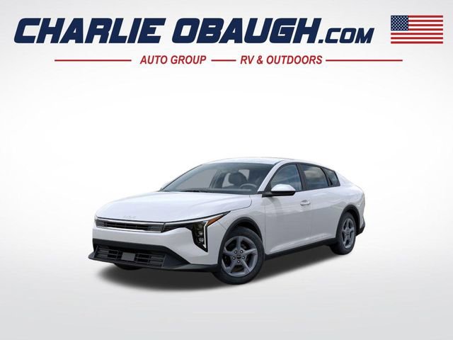 Used 2025 Kia K4 LXS image 1