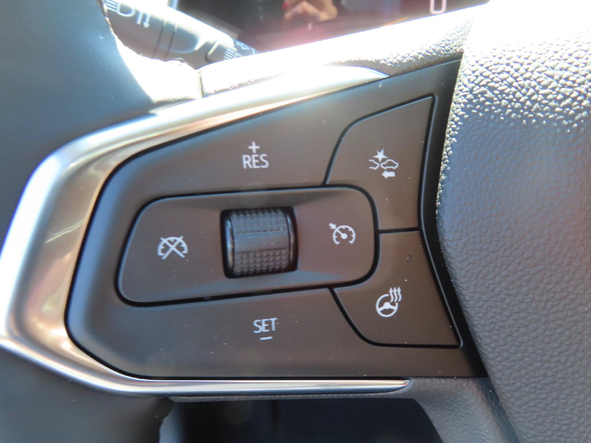 New 2026 Chevrolet Trax ACTIV w/ Driver Confidence Package FWD image 17