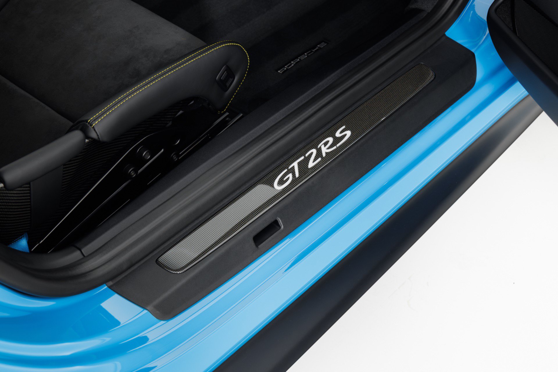 Used 2018 Porsche 911 GT2 RS RWD image 41