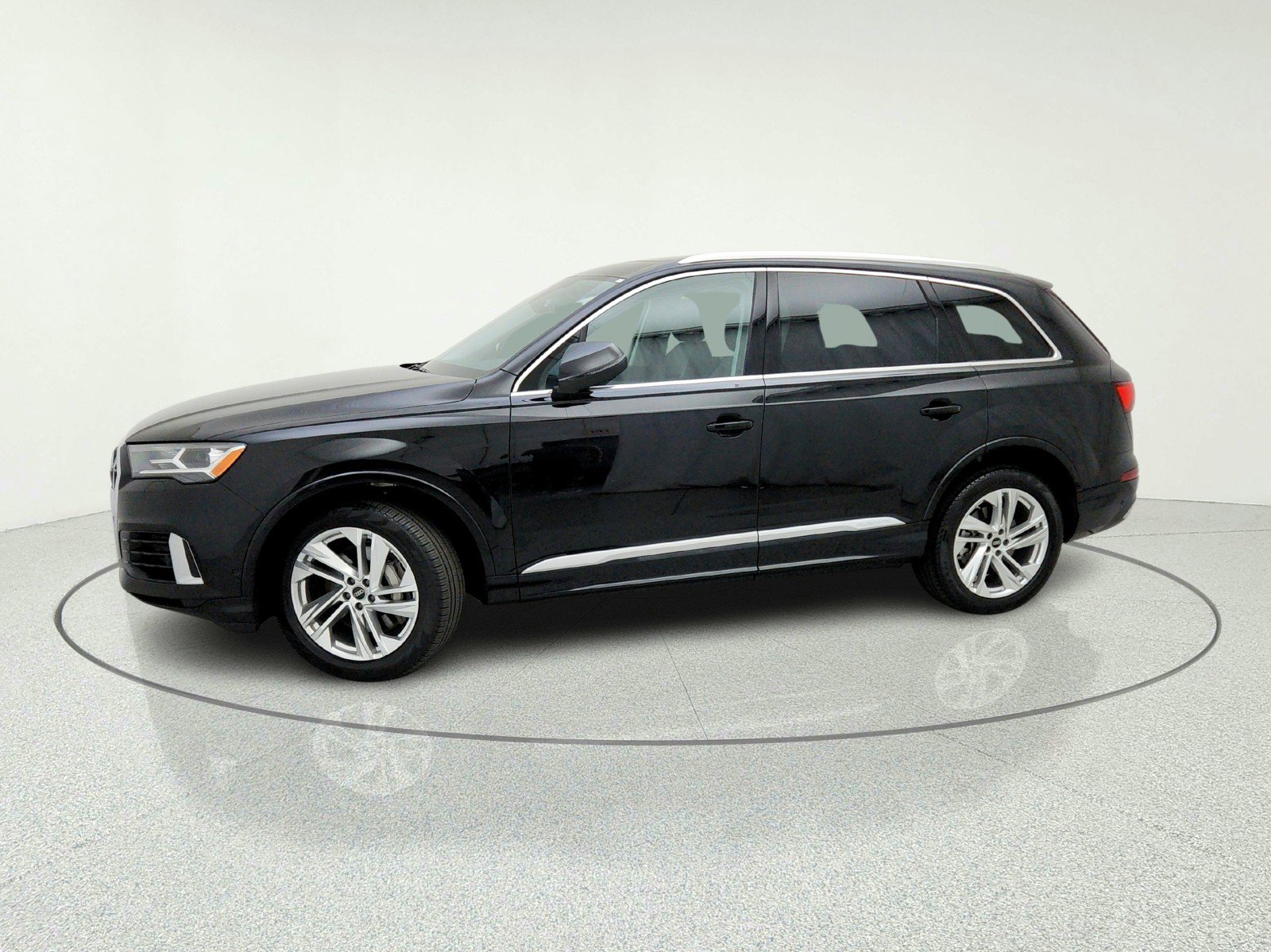 Used 2023 Audi Q7 3.0T Premium Plus w/ Premium Plus Package AWD/4WD image 15