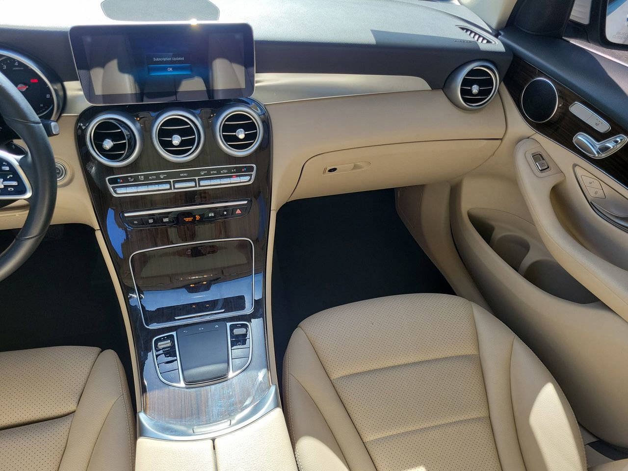 Certified 2021 Mercedes-Benz GLC 300 image 15