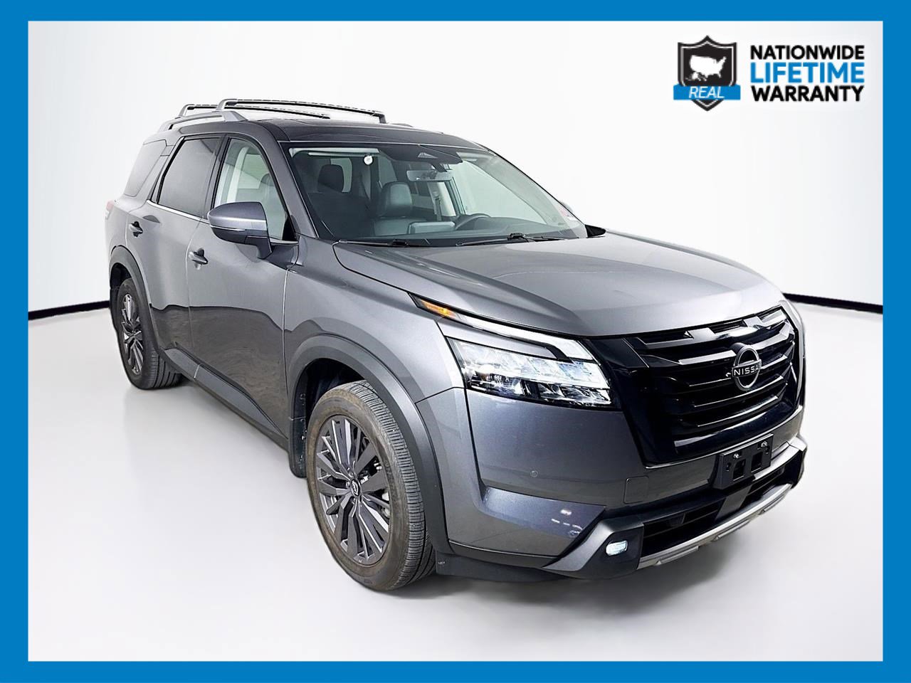 Used 2023 Nissan Pathfinder SL w/ SL Premium Package image 1