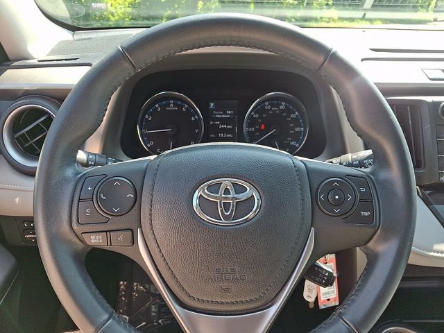 Used 2016 Toyota RAV4 XLE FWD image 22