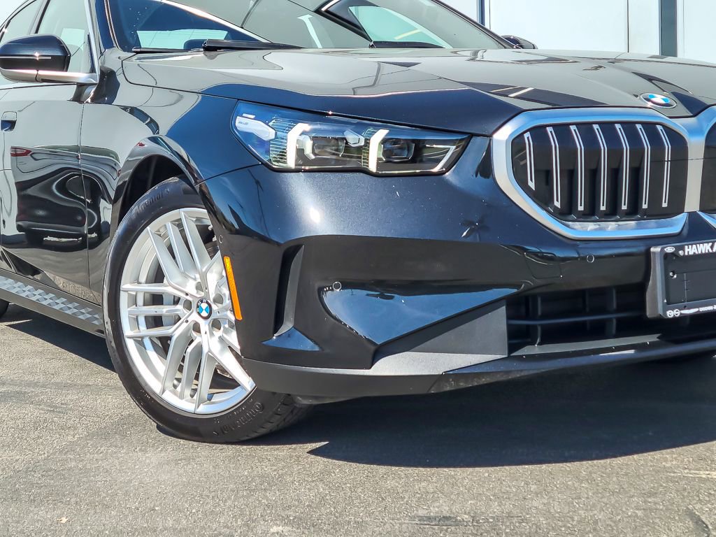 Used 2024 BMW 530i xDrive w/ M Sport Package AWD/4WD image 3