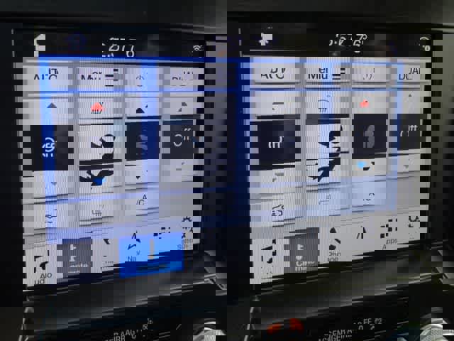 Certified 2019 Ford F150 Lariat w/ Equipment Group 502A Luxury image 31