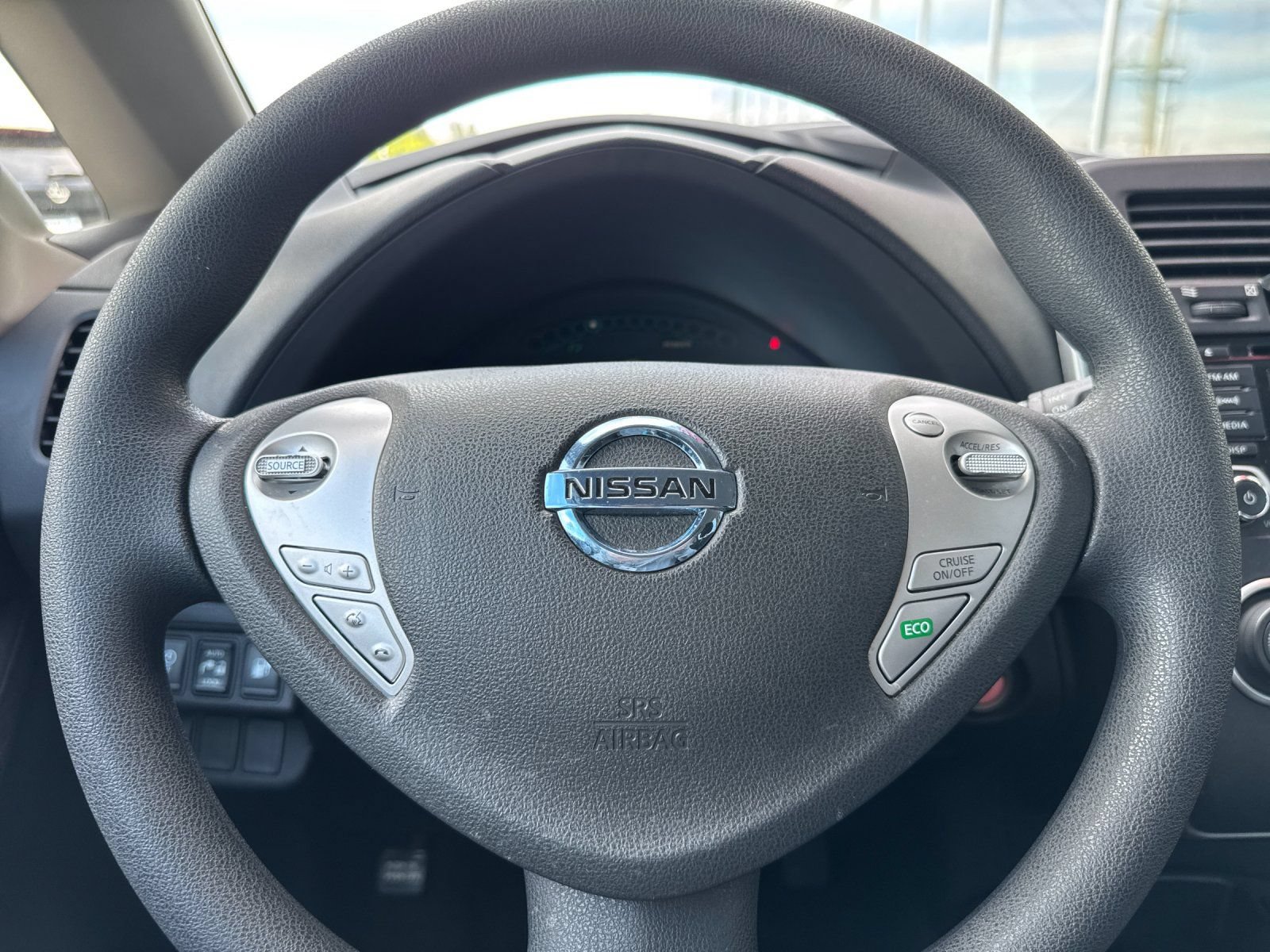 Used 2017 Nissan Leaf S FWD image 22