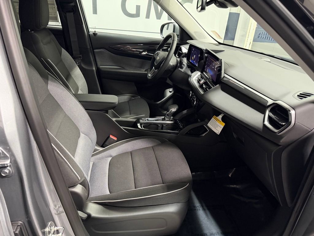 New 2026 Chevrolet TrailBlazer LT w/ Convenience Package image 28