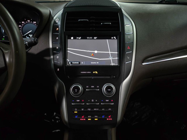Used 2017 Lincoln MKC Reserve image 25