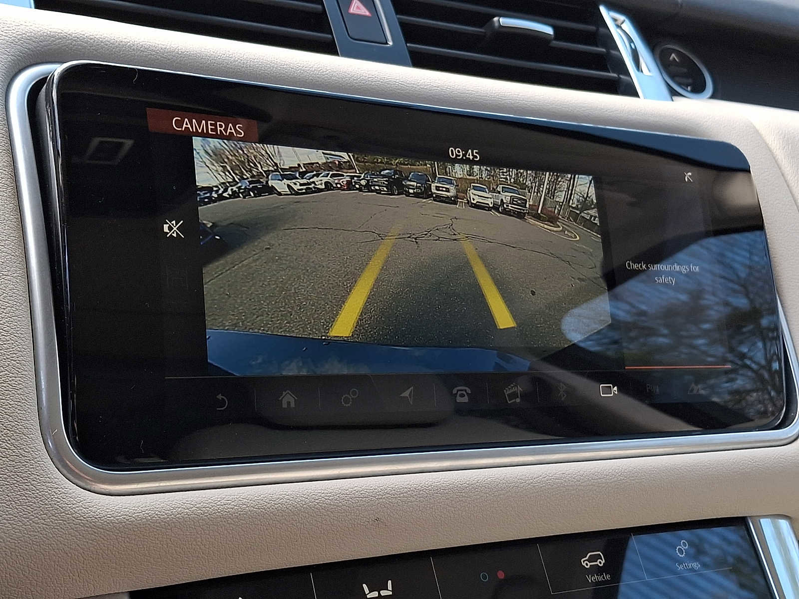 Used 2021 Land Rover Range Rover Sport HSE Silver Edition image 16