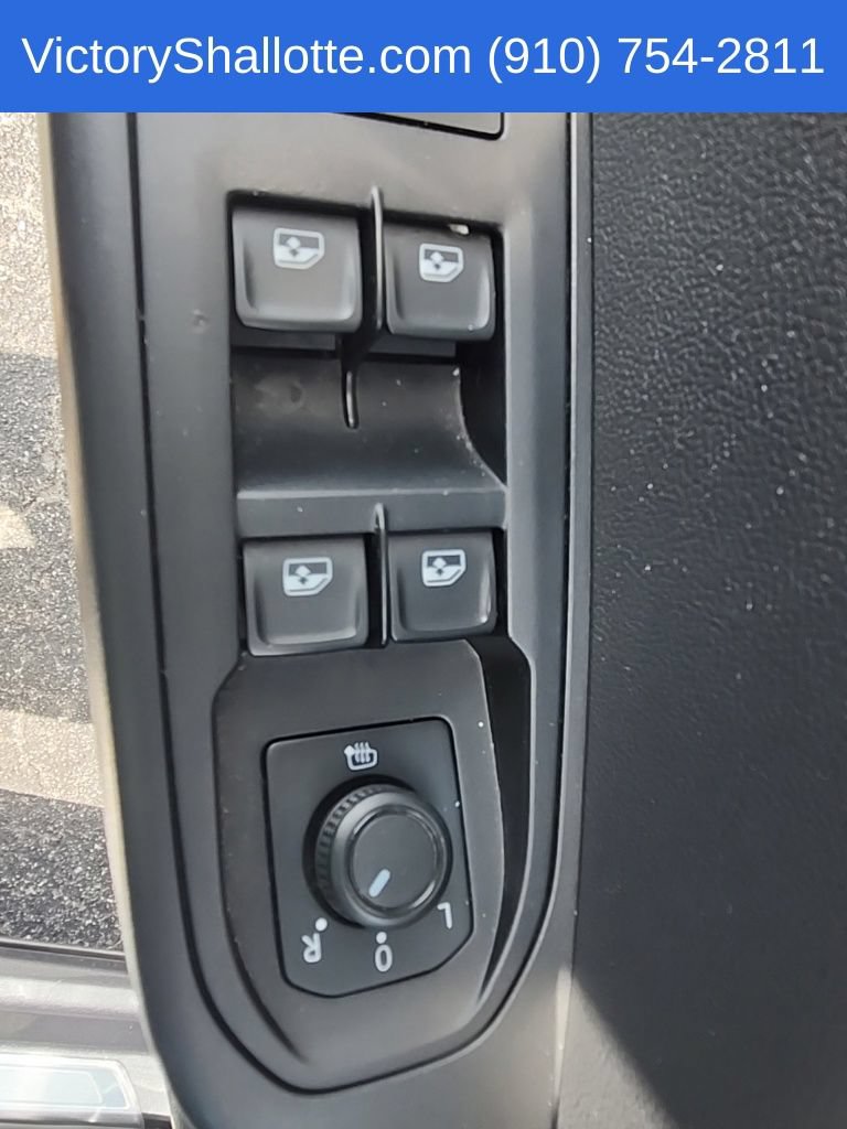 Used 2022 Volkswagen Taos SE FWD image 20