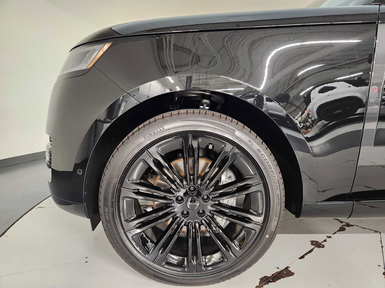 New 2026 Land Rover Range Rover SE AWD/4WD image 11
