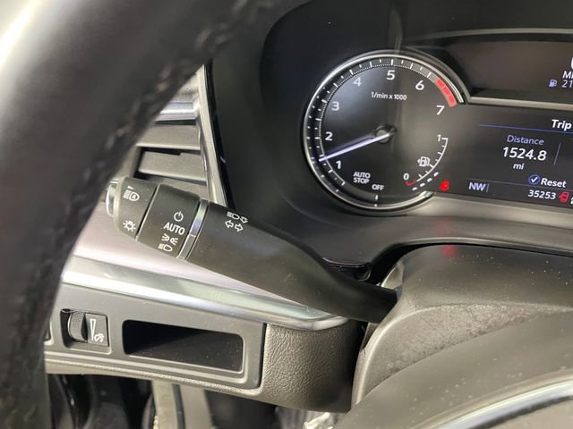 Used 2021 Cadillac XT5 Luxury AWD/4WD image 15