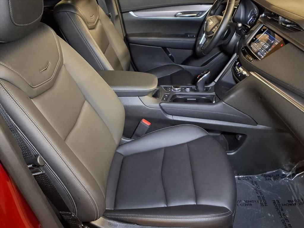 New 2024 Cadillac XT5 Luxury FWD image 24