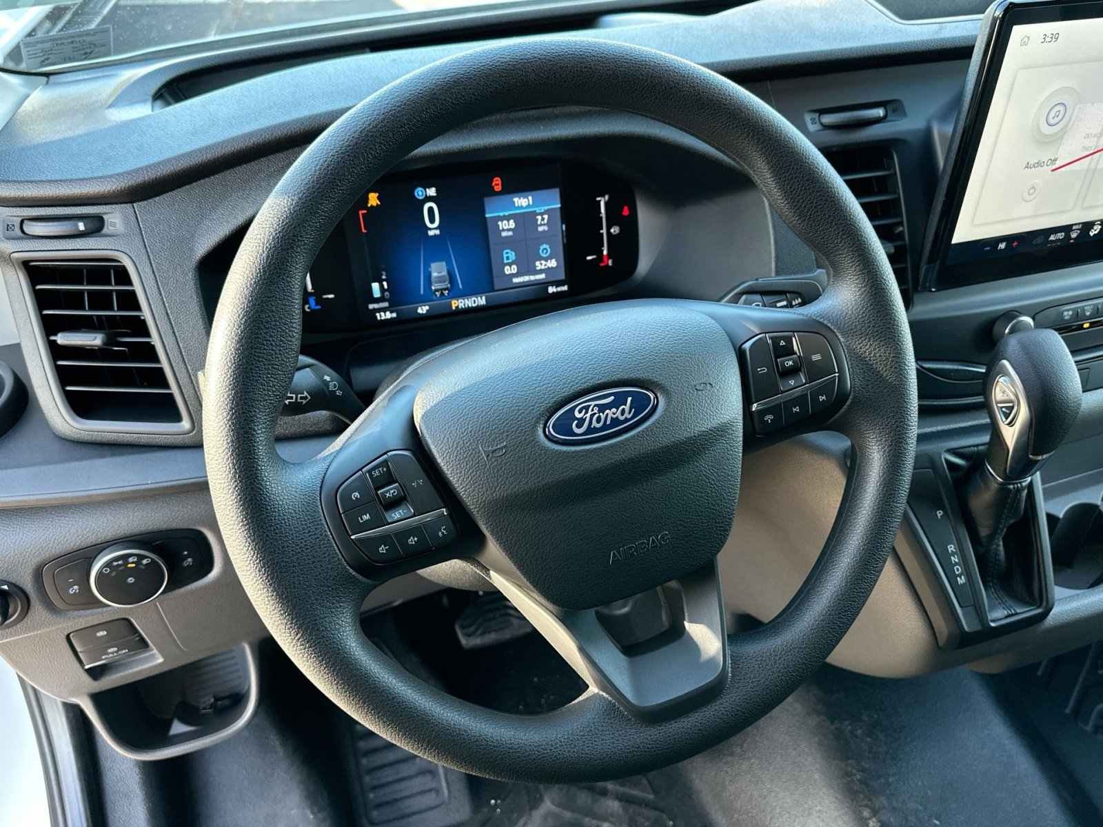 New 2026 Ford Transit 250 148 Medium Roof w/ Load Area Protection Package image 18