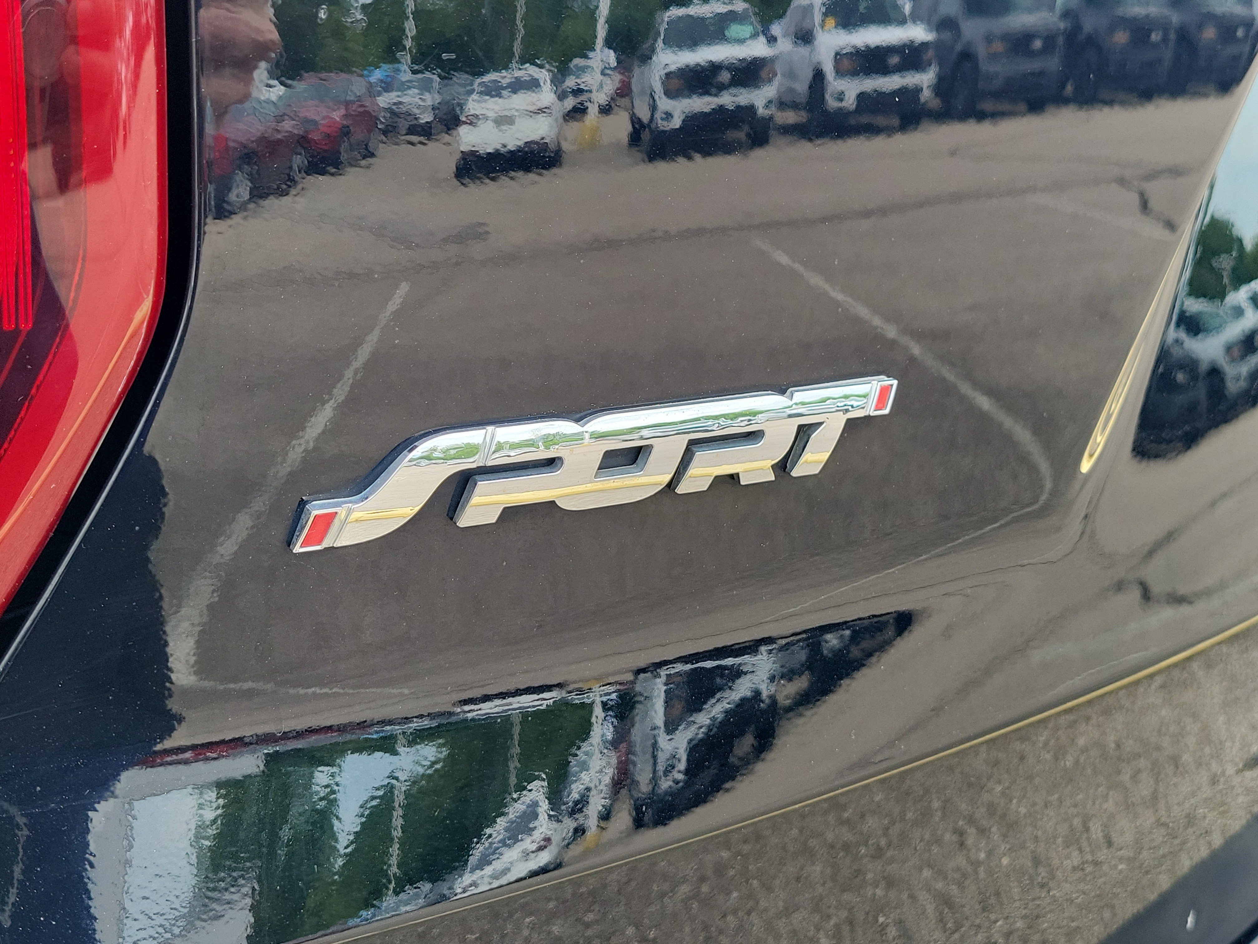 Used 2017 Ford Explorer Sport AWD/4WD image 6