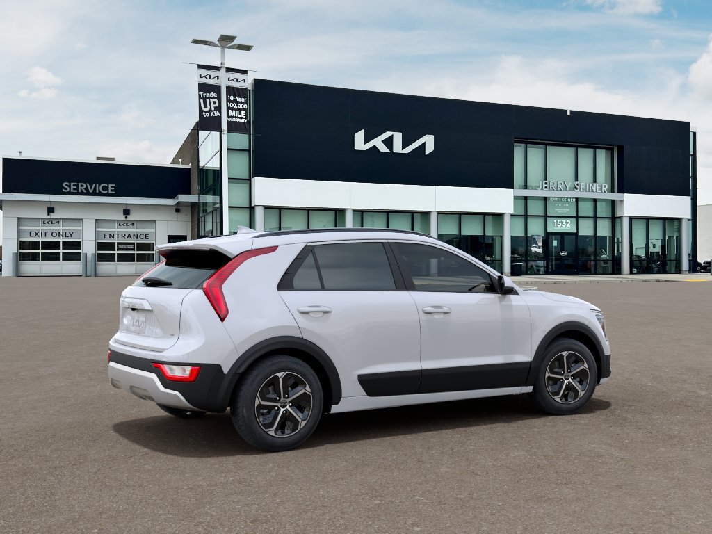 New 2026 Kia Niro LX FWD image 7
