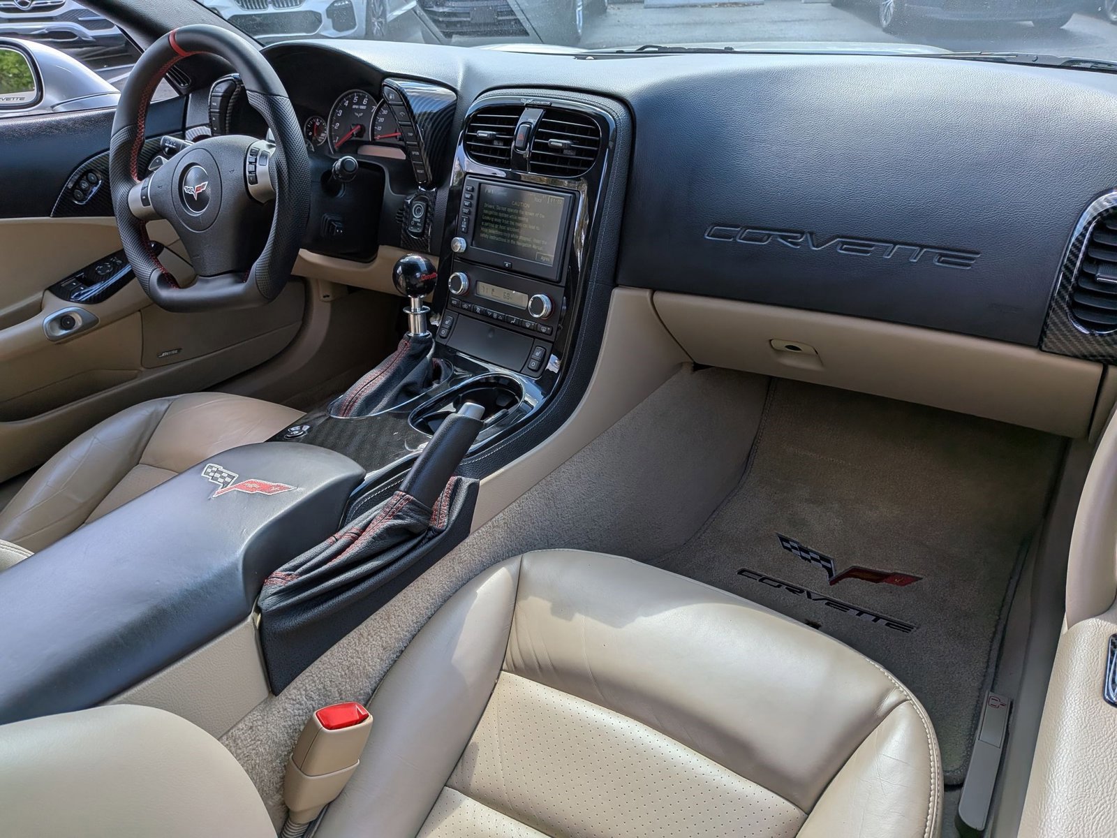 Used 2010 Chevrolet Corvette Coupe w/ Preferred Equipment Group image 17