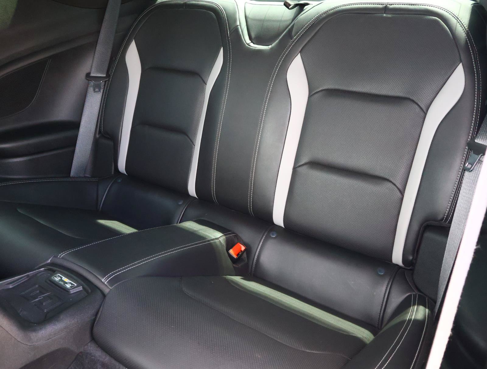 Used 2021 Chevrolet Camaro SS RWD image 21