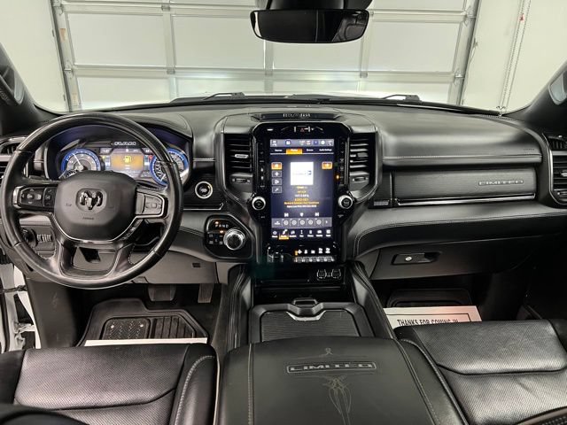 Used 2022 RAM 1500 Limited w/ Body-Colour Bumper Group AWD/4WD image 17