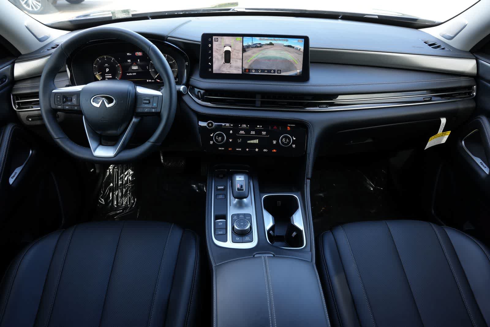 Certified 2026 INFINITI QX60 Luxe w/ Cargo Package FWD image 7