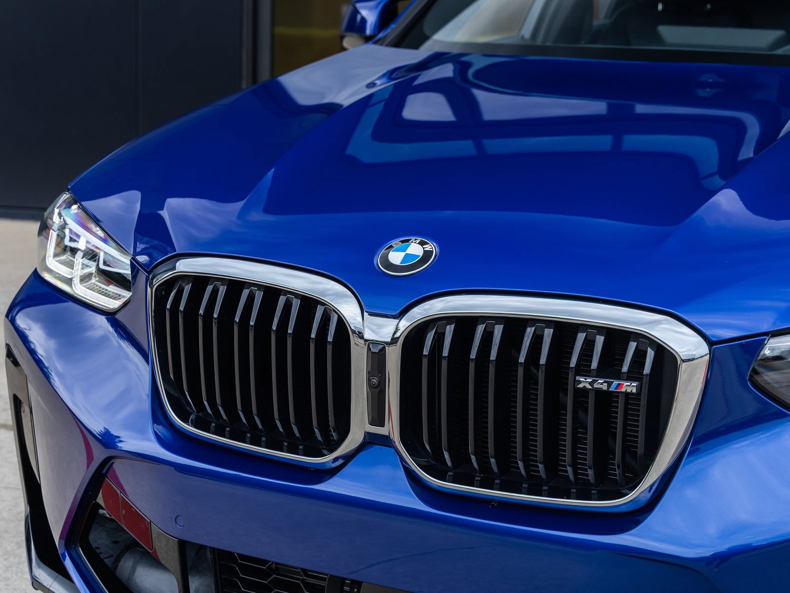 Used 2025 BMW X4 M w/ Executive Package AWD/4WD image 15