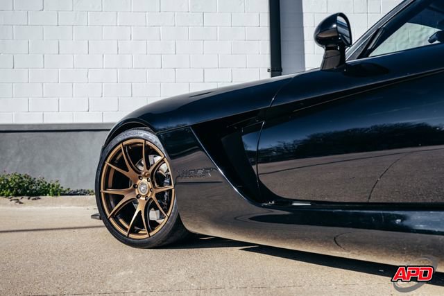 Used 2004 Dodge Viper SRT-10 image 31