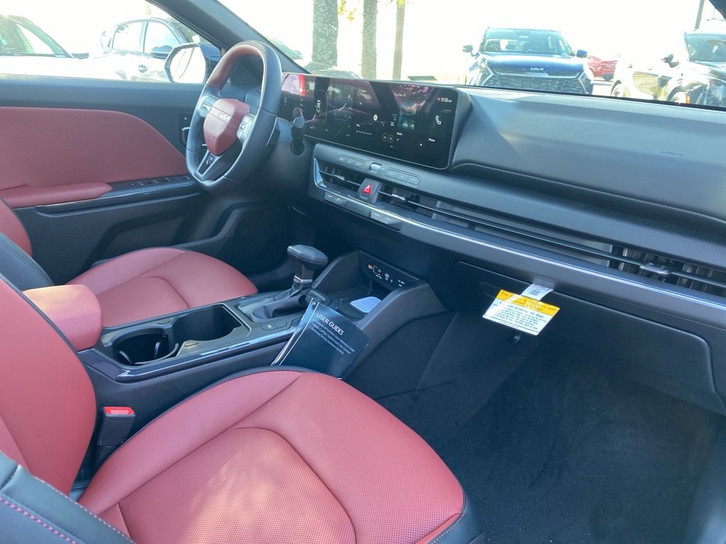 New 2025 Kia K4 GT-Line image 22