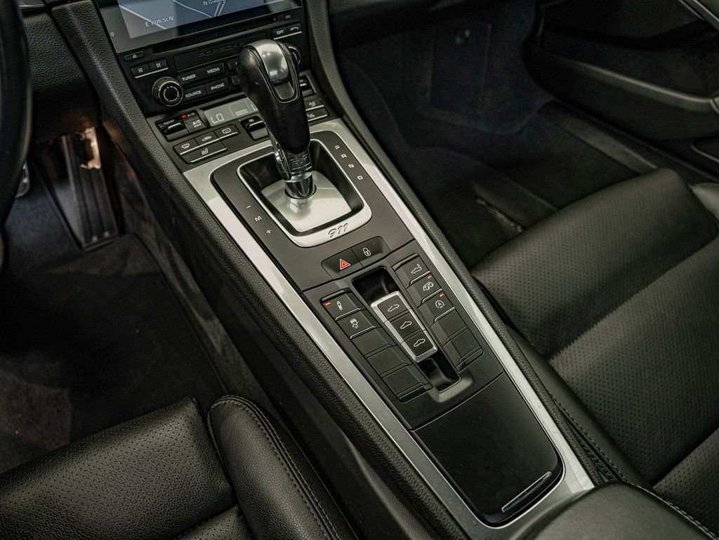 Used 2017 Porsche 911 Carrera S image 39