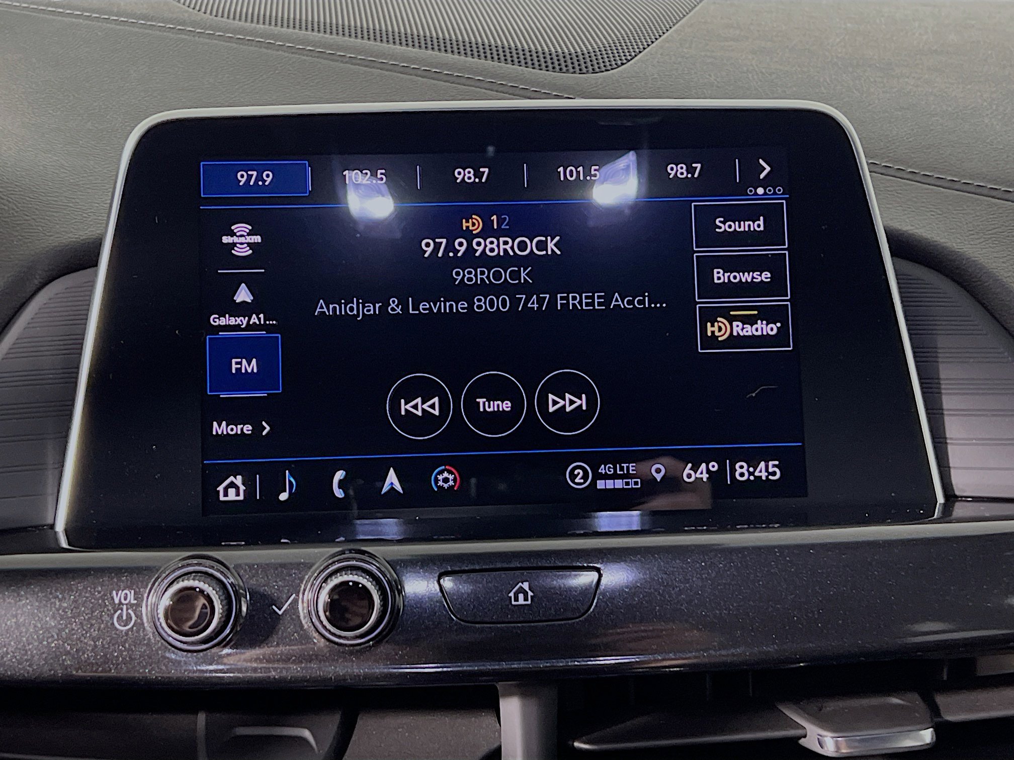 Used 2022 Cadillac CT4 Luxury w/ Sun And Sound Package image 27