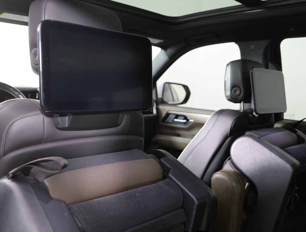 Used 2025 GMC Yukon XL Denali Ultimate image 3
