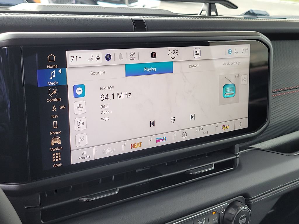 New 2026 Jeep Wrangler Rubicon w/ Xtreme 35 Tire Package image 22