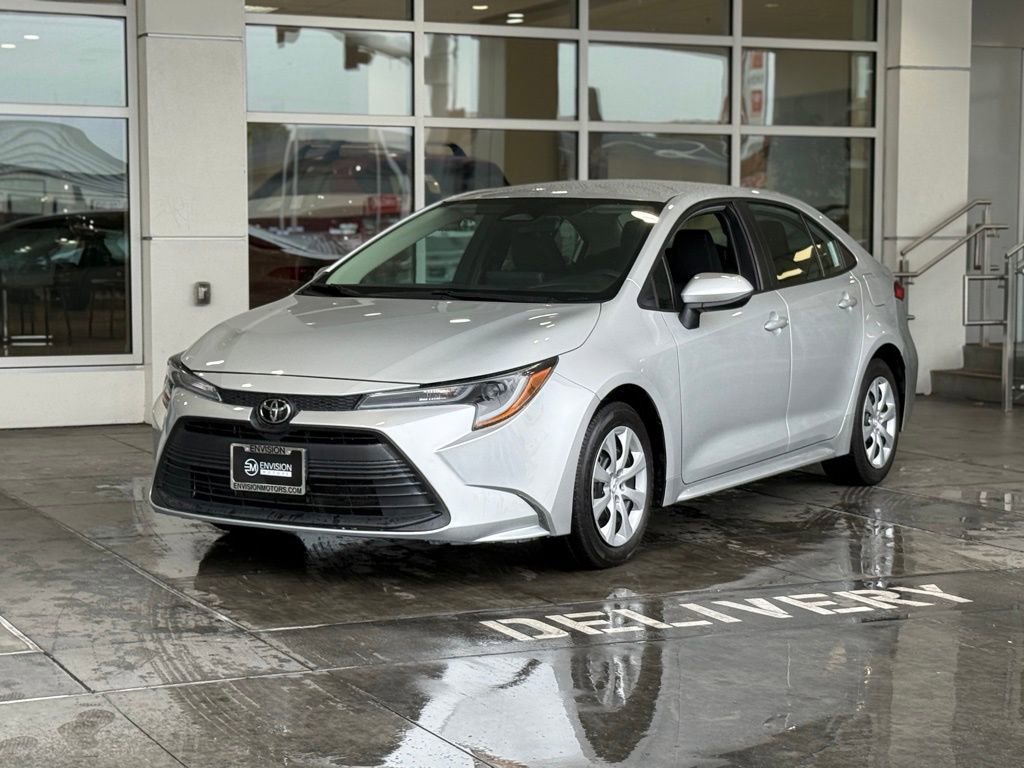 Certified 2024 Toyota Corolla LE image 2