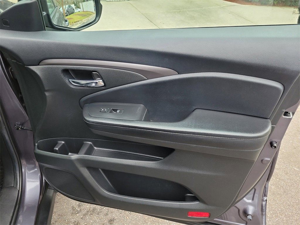 Used 2021 Honda Passport EX-L image 45