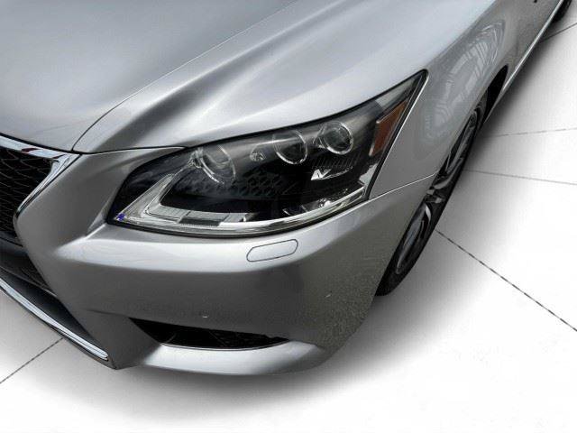 Used 2014 Lexus LS 460 w/ F Sport Package RWD image 14