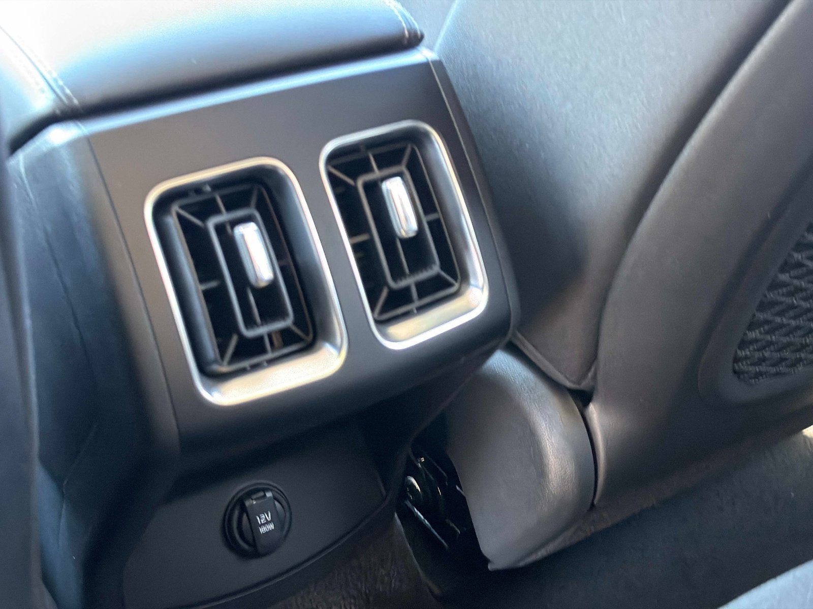 New 2026 Kia Sorento LX FWD image 13
