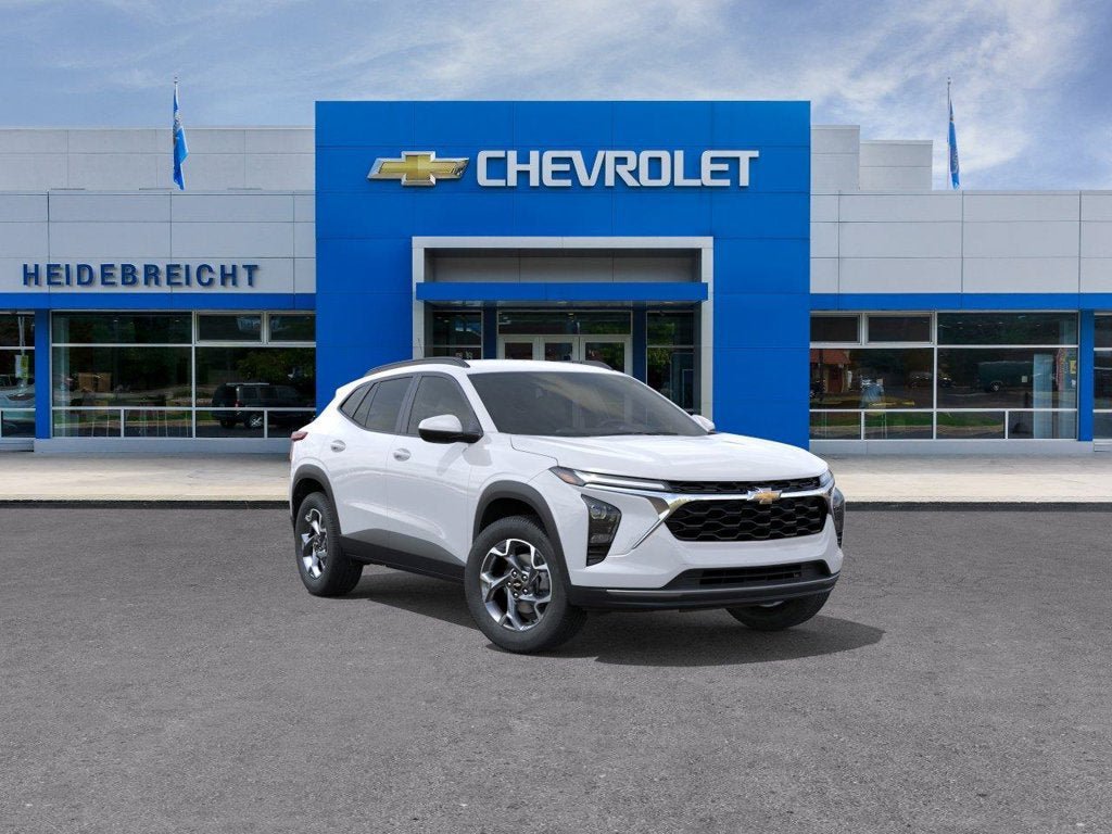 New 2026 Chevrolet Trax LT w/ Driver Confidence Package FWD image 1