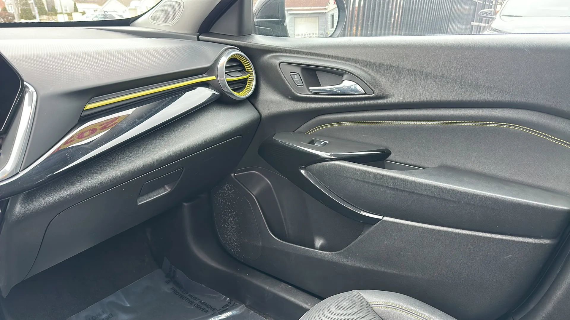 Used 2025 Chevrolet Trax ACTIV w/ Driver Confidence Package image 13