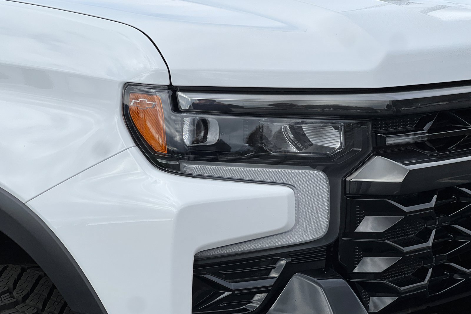 Certified 2025 Chevrolet Silverado 1500 ZR2 w/ Technology Package image 49