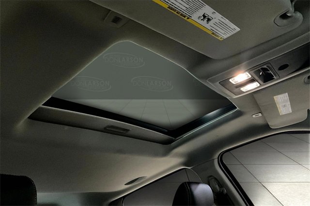 Used 2017 RAM 3500 Laramie image 18