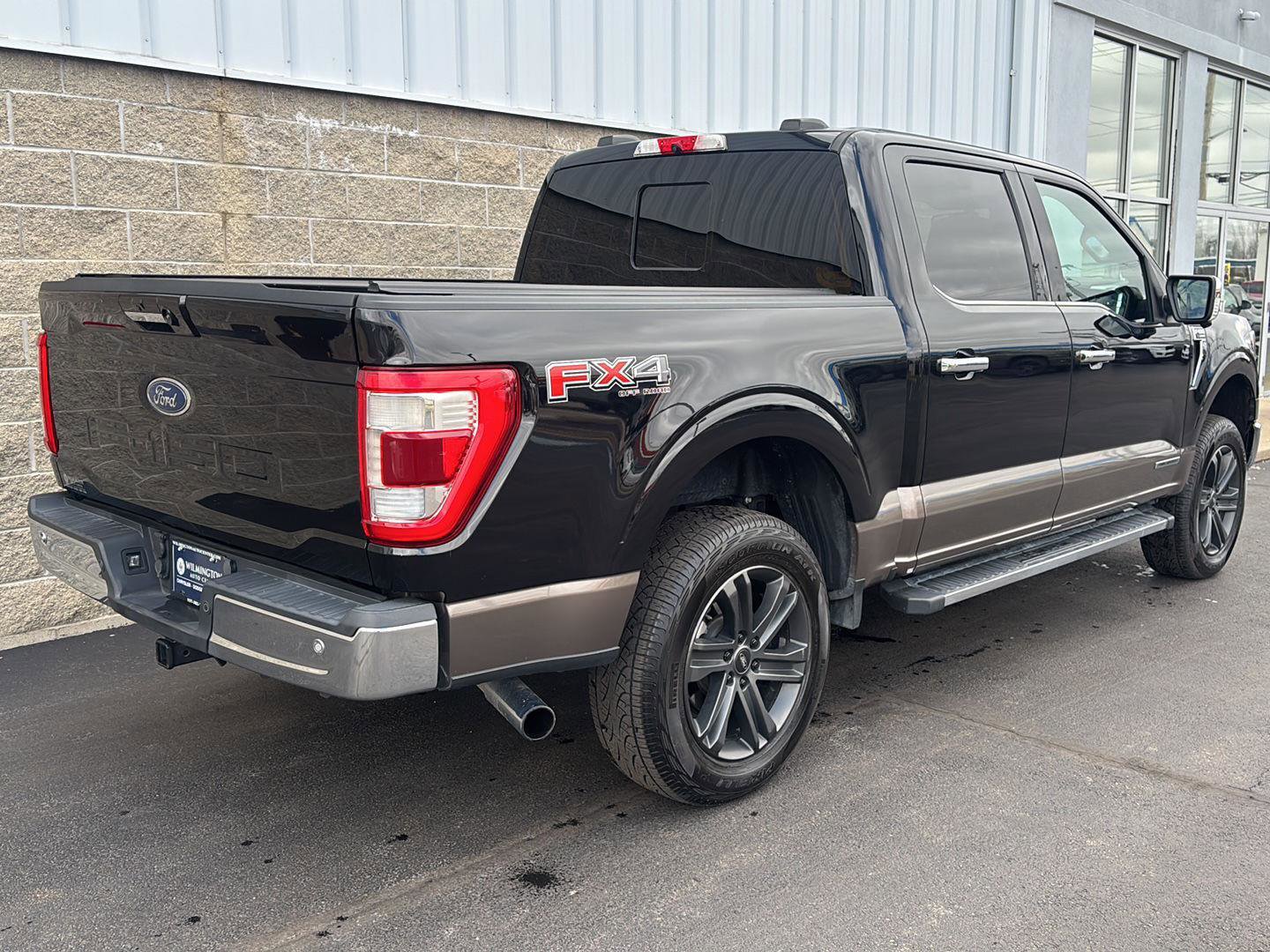 Used 2021 Ford F150 Lariat AWD/4WD image 3