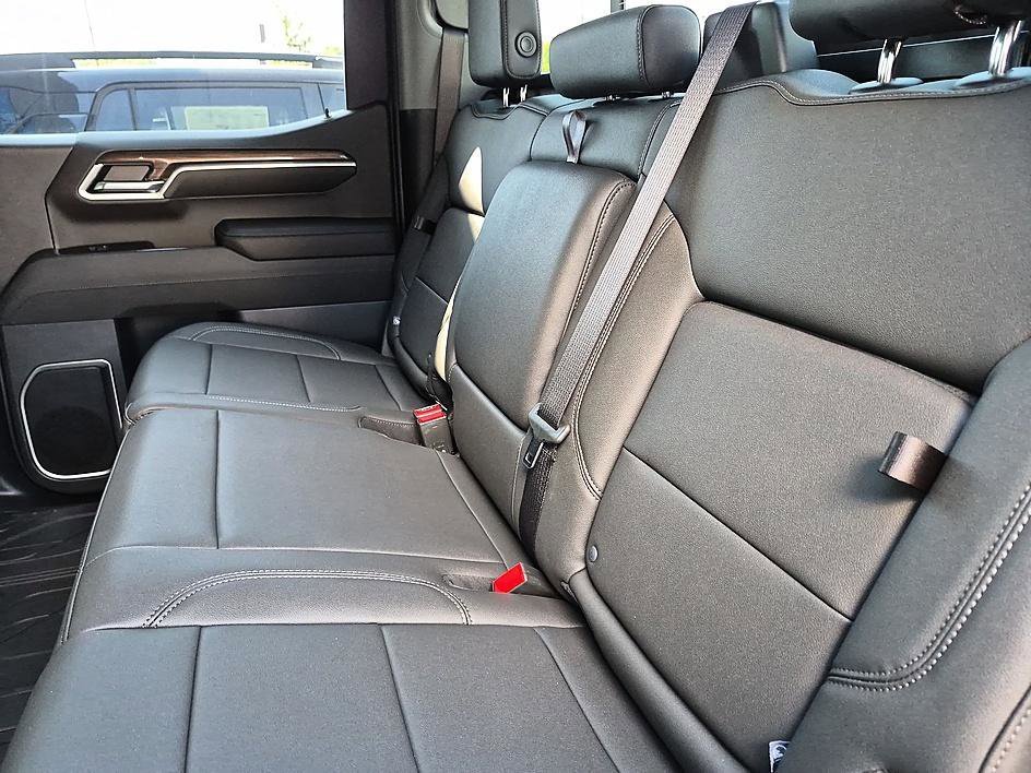 New 2026 Chevrolet Silverado 1500 RST w/ Convenience Package II AWD/4WD image 30
