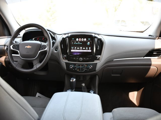 Used 2019 Chevrolet Traverse LT image 23
