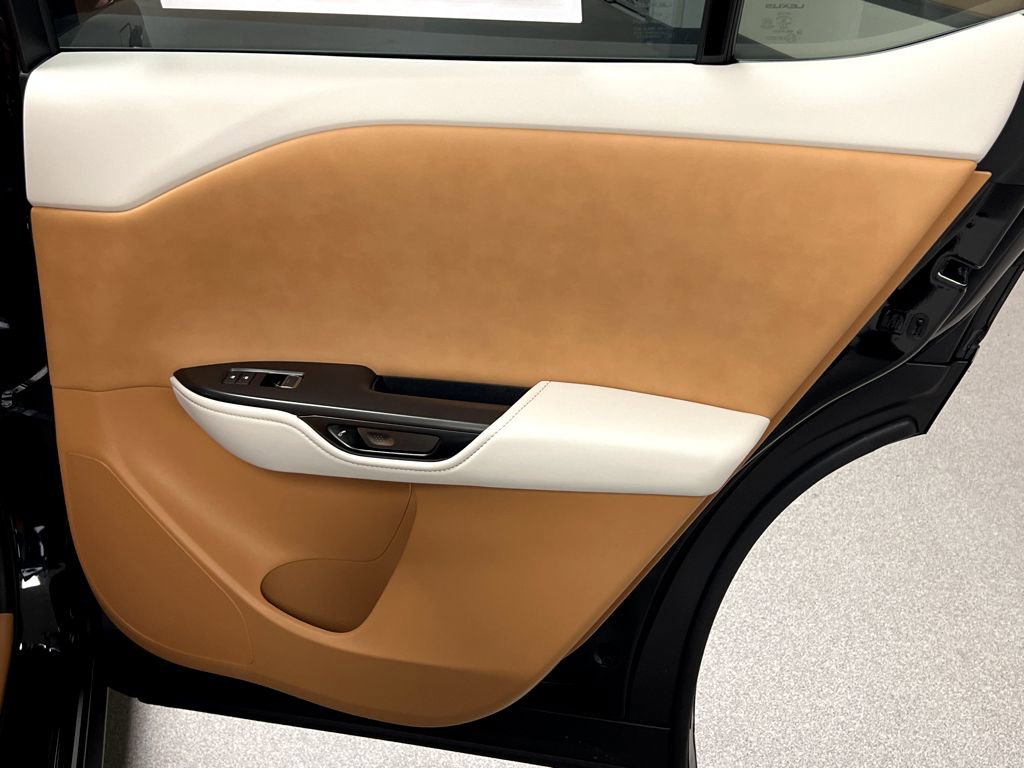 New 2026 Lexus RZ 450e AWD image 21